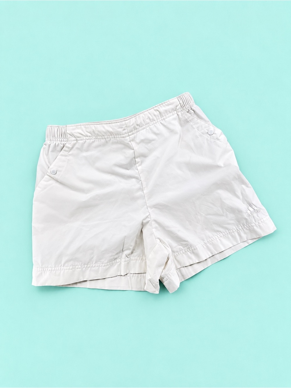Y2K Adidas White Athletic Tennis Shorts Vintage 2000s Size S never worn